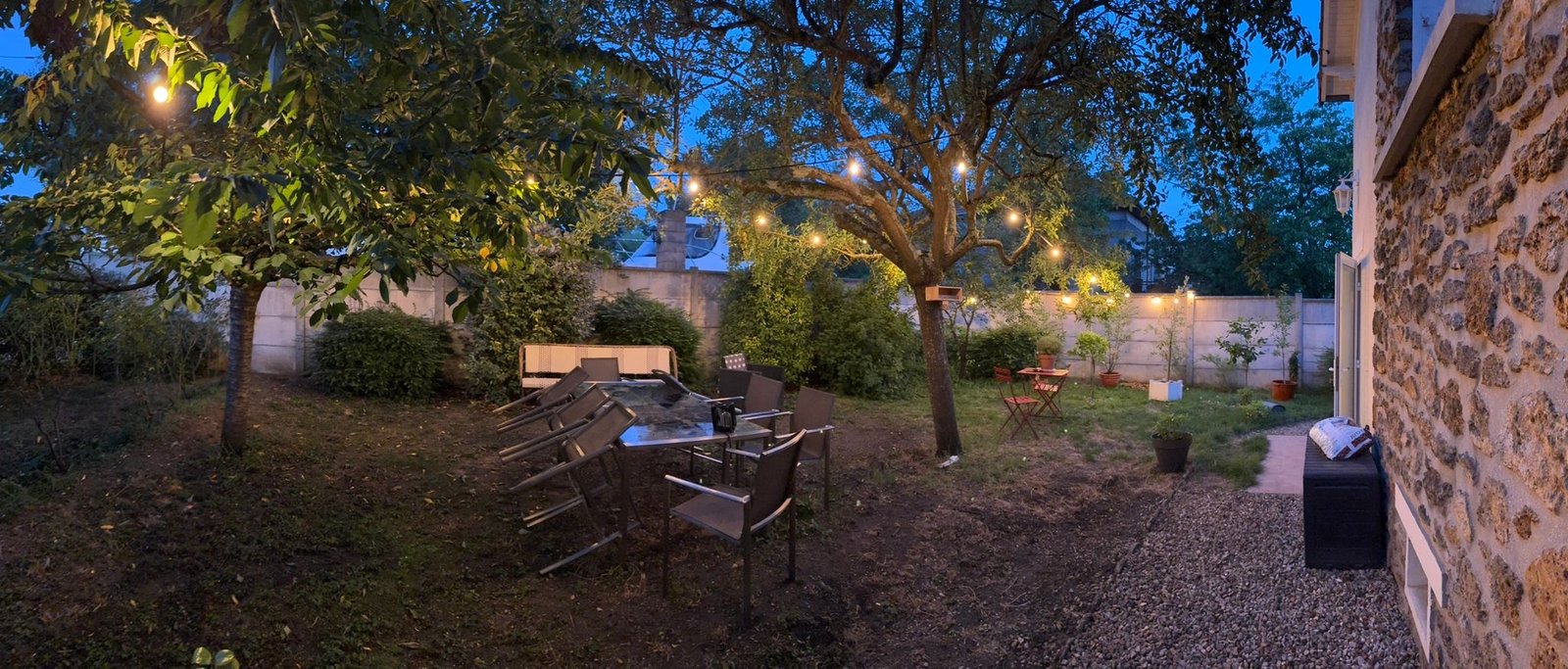 0-ambiance-exterieure-nocturne