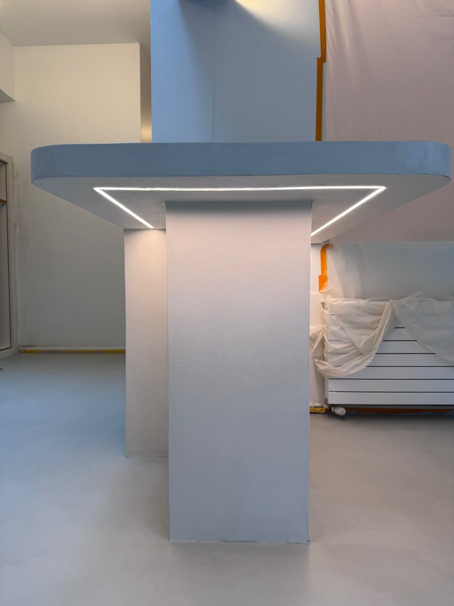 0-eclairage-integre-de-mobilier