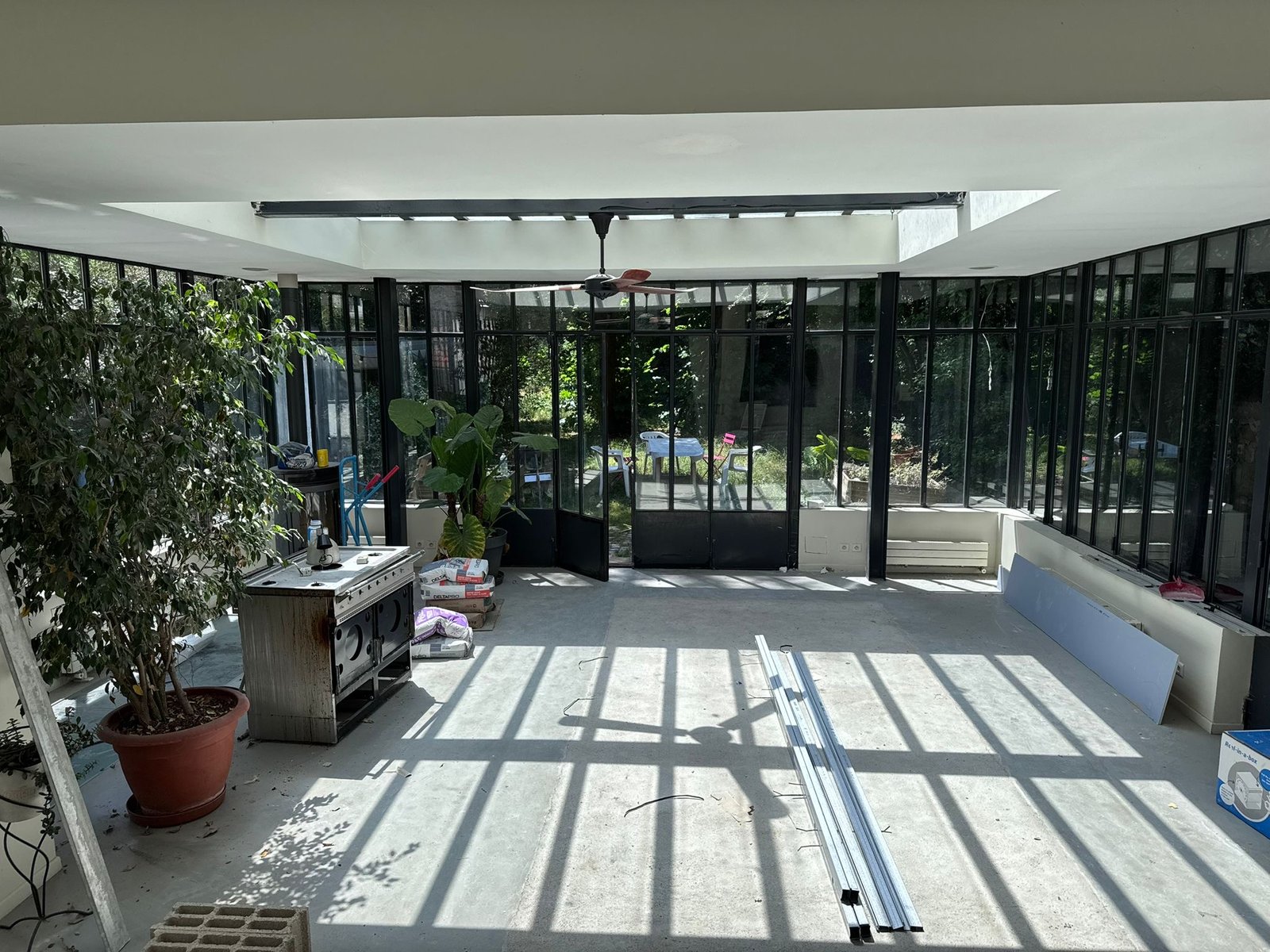 1-espace-de-vie-lumineux