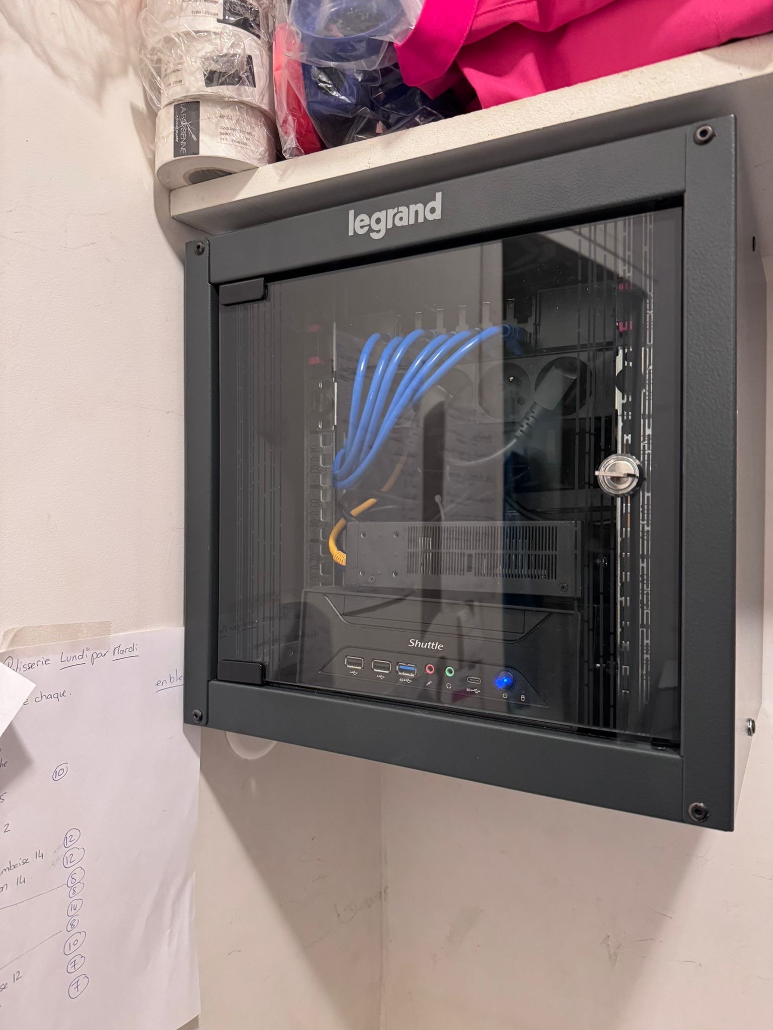 4-baie-de-communication-domotique