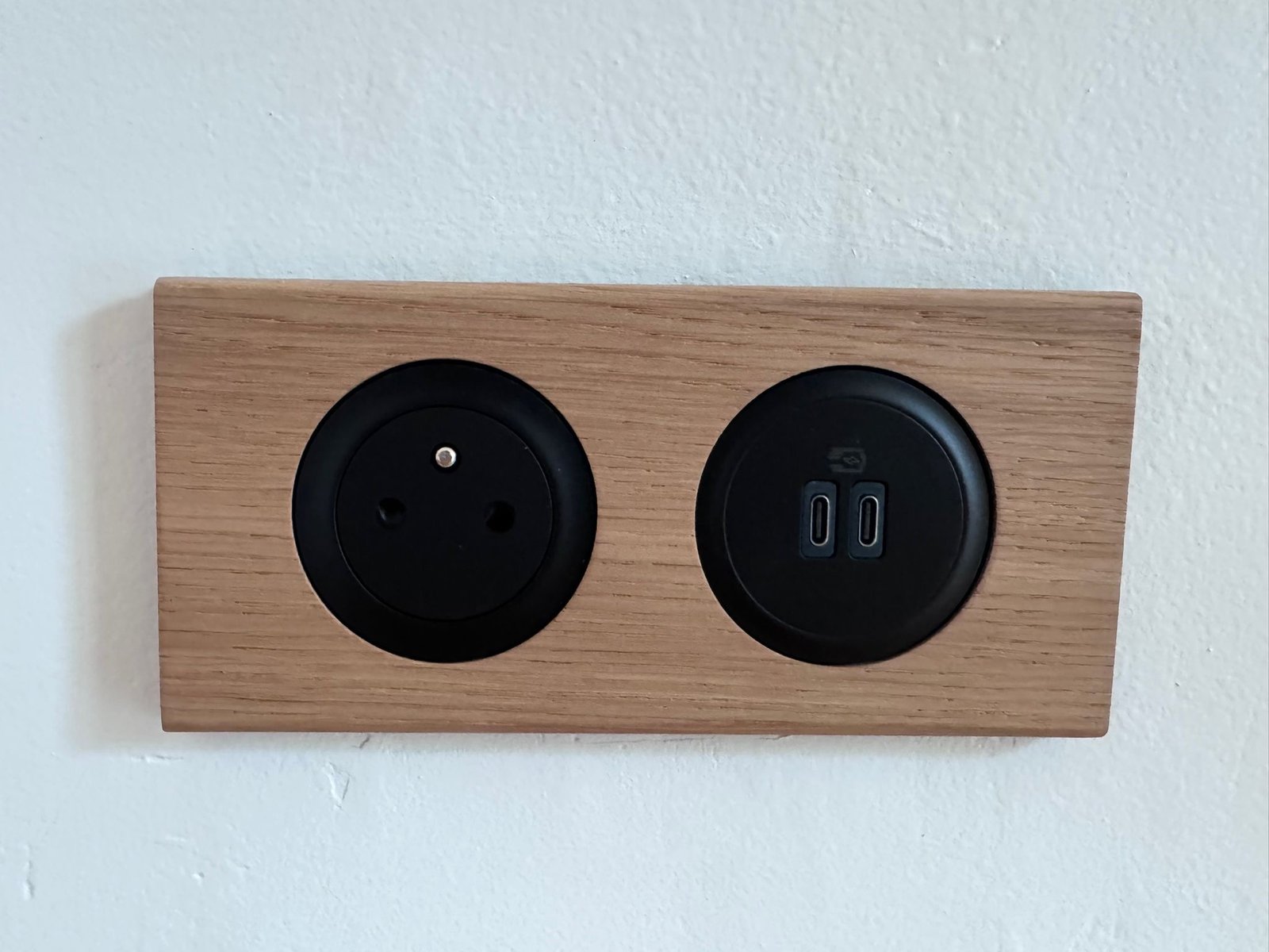 4-commande-murale-design-integree