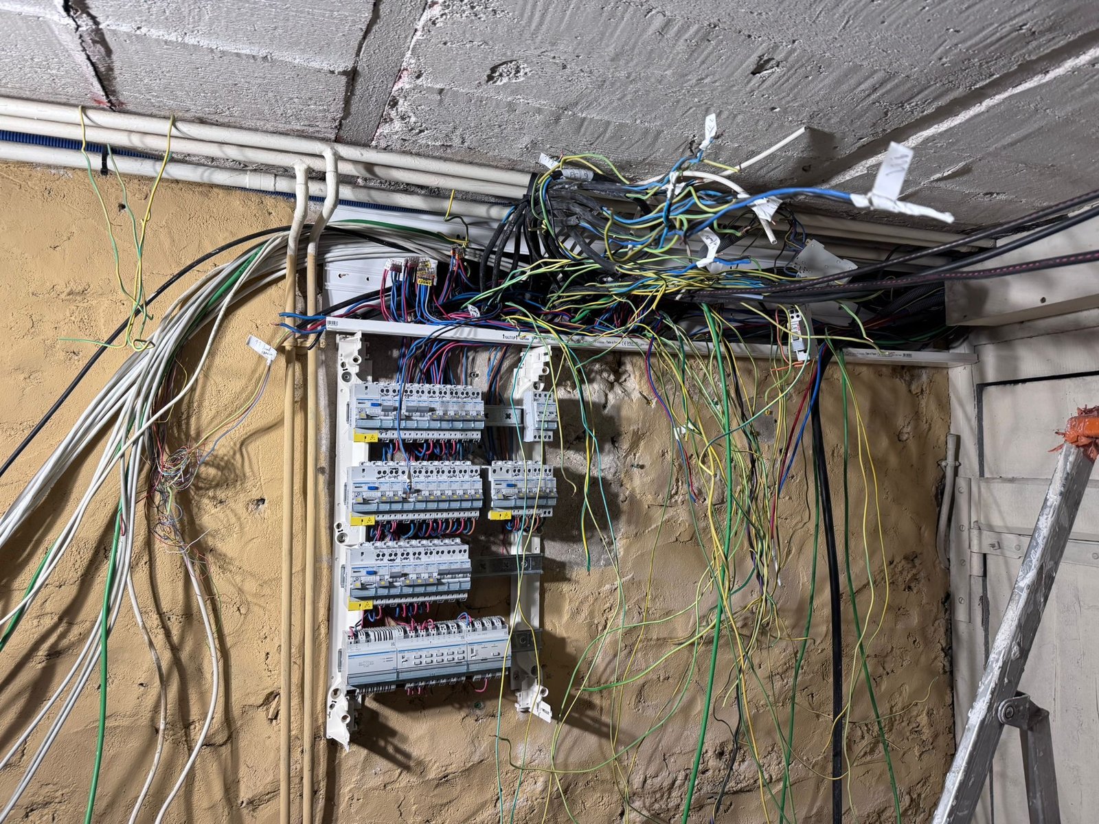 4-tableau-domotique-en-phase-de-deploiement
